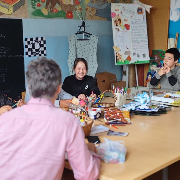 Насиље-и-лепо-понашање